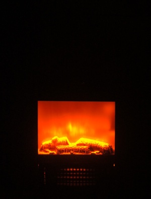 暖炉の炎、、、　